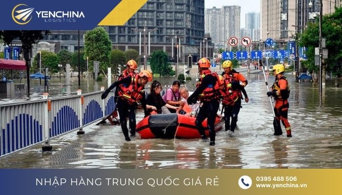 Mùa bão lũ - thiên tai gây tắc biên Trung Quốc