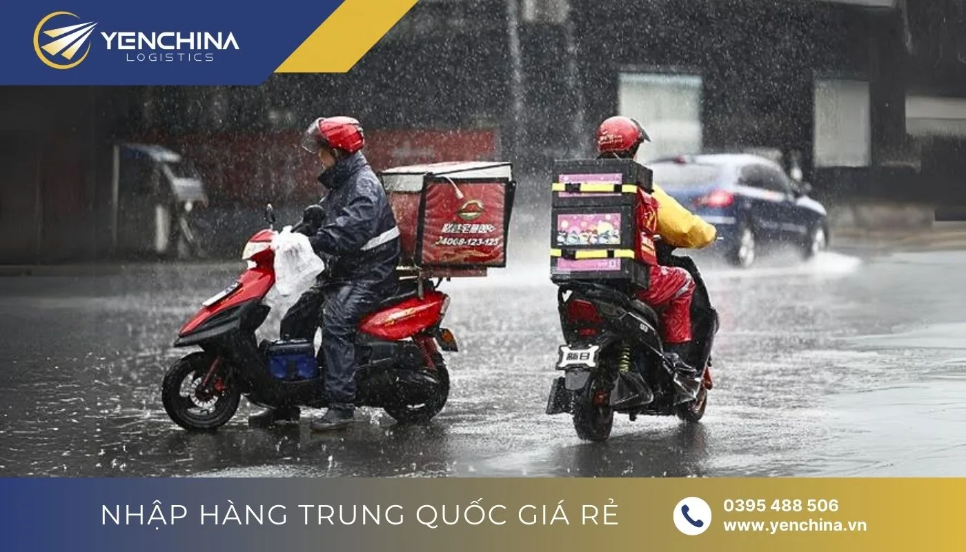 Bên cạnh các mặt hàng kinh doanh vào mùa mưa thì dịch vụ giao hàng tận nhà cũng là hình thức kinh doanh siêu lãi