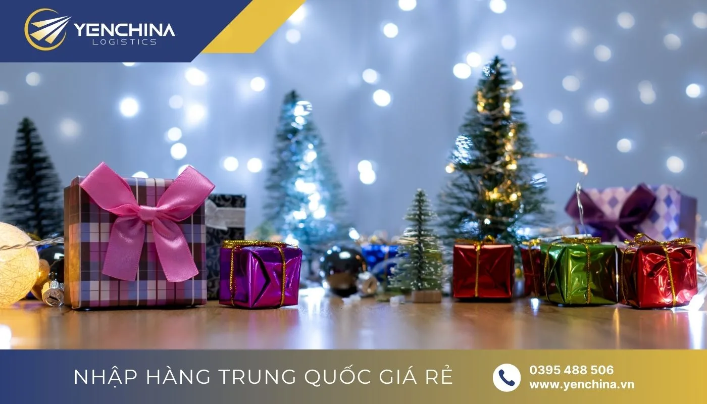 Noel bán gì? Cây thông Giáng sinh mini