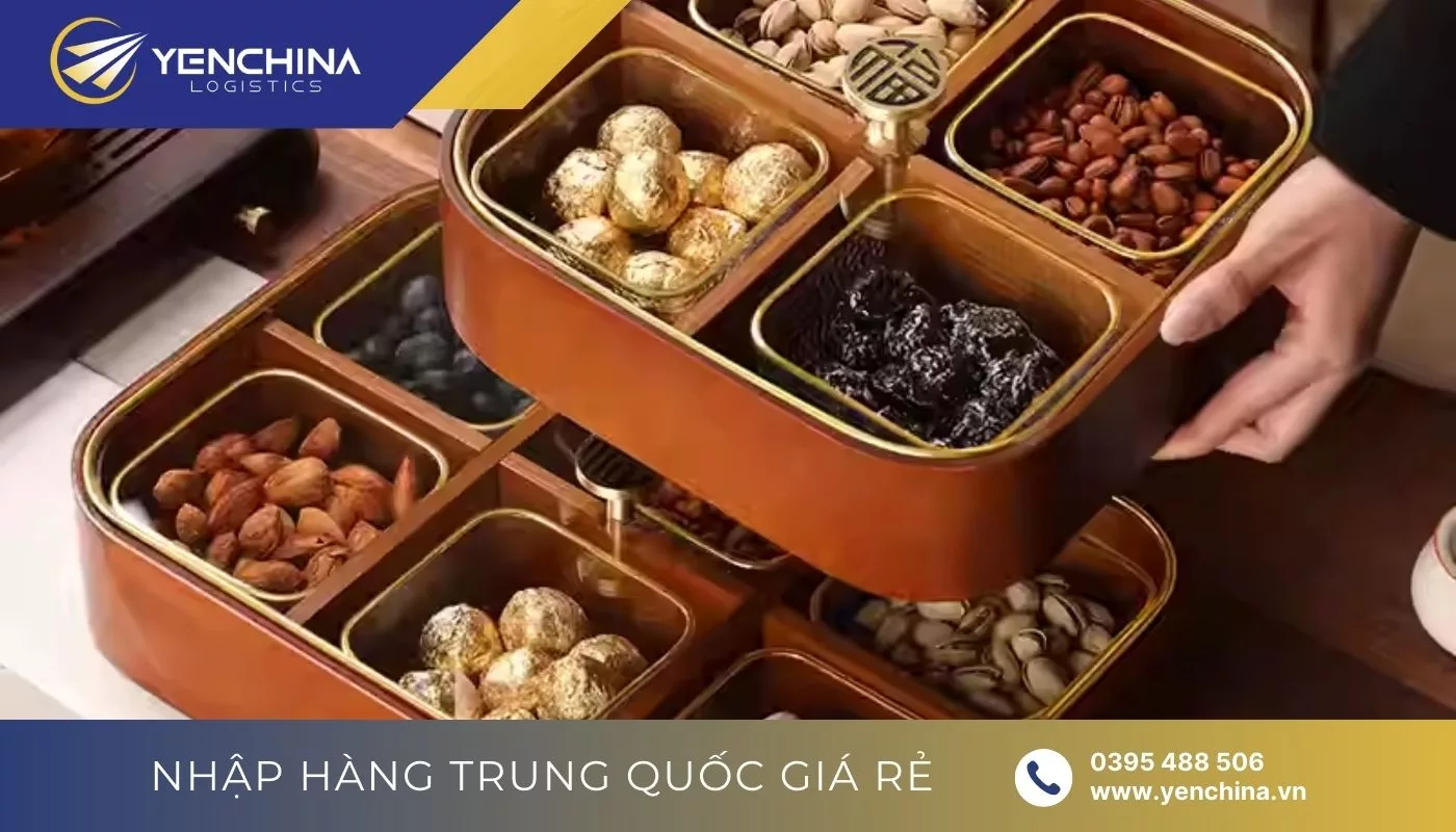 Khay làm từ gỗ hình vuông 4 ngăn nội địa Trung để kẹo mứt Tết