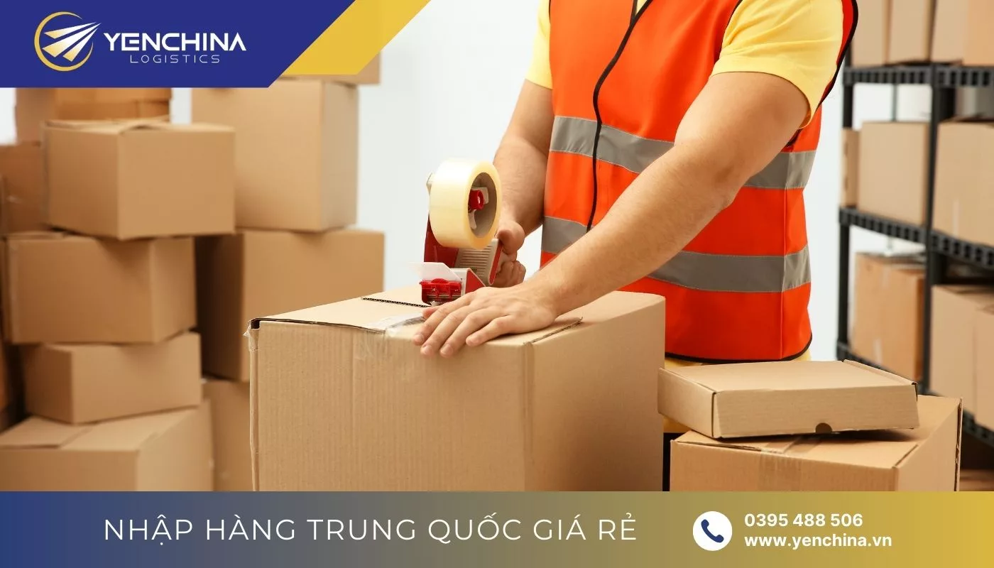 Đóng gói hàng cẩn thận trước khi vận chuyển Trung Việt đường hàng không