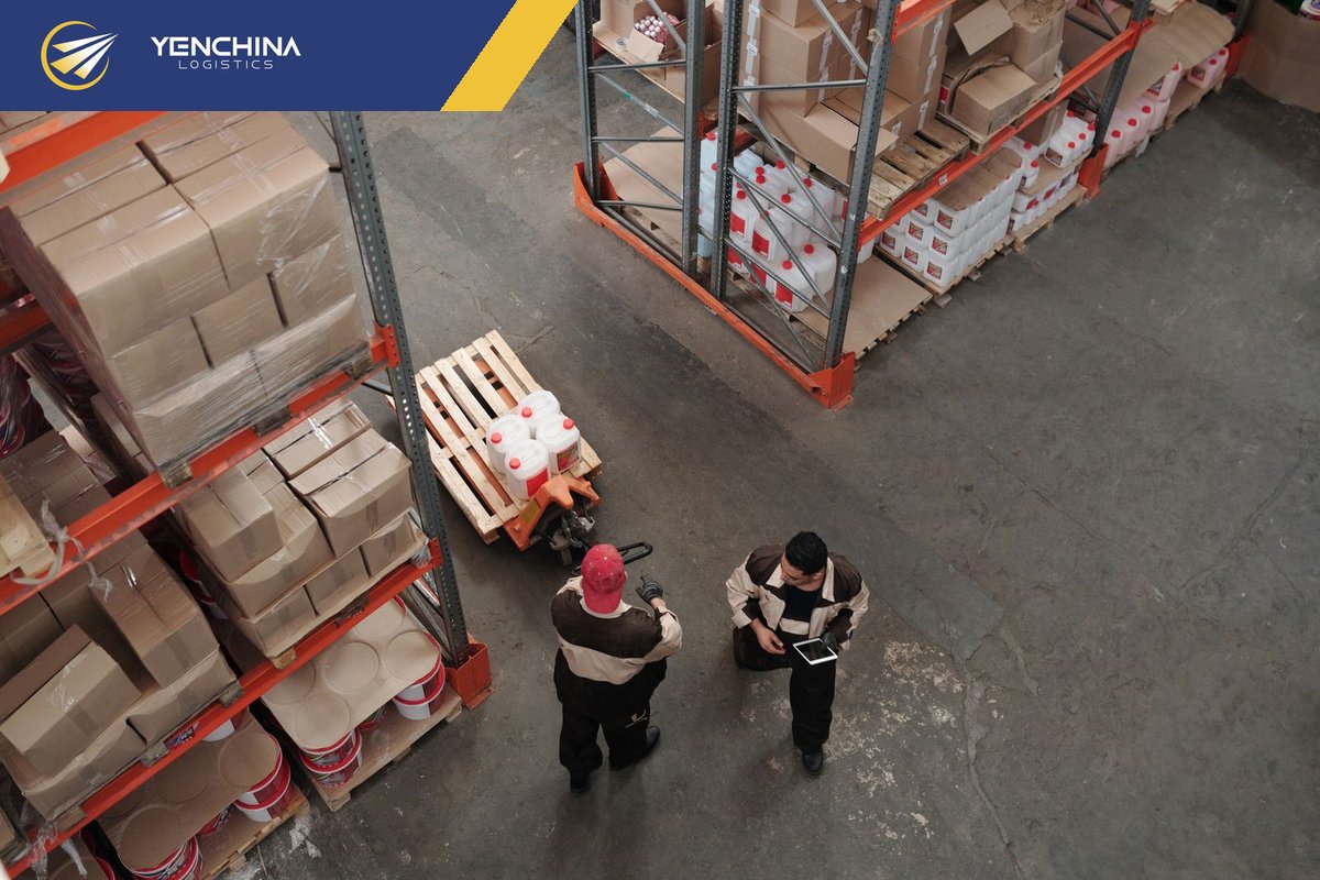Kho gom hàng lẻ của nhiều chủ hàng trước khi ghép chung container