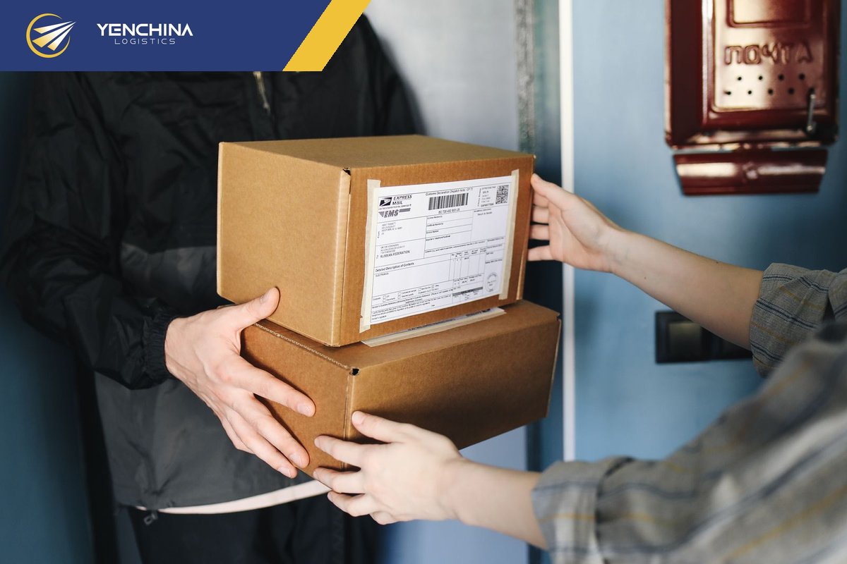Bàn giao kiện nhỏ cho đơn vị ký gửi đường bộ
