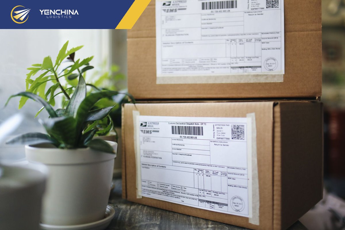 Kiện hàng Taobao về tới nơi, quay video khi mở để tiện khiếu nại nếu sai